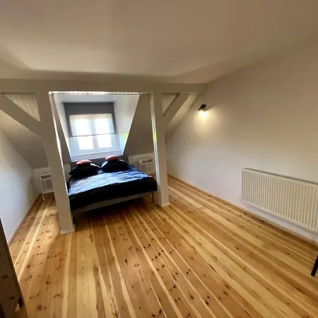 Apartament Przy Ratuszu Апартаменты Пиш